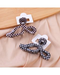Plaid Neck Tie Acrylic Claw