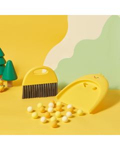 Egg Yolk Duck Desktop Brush