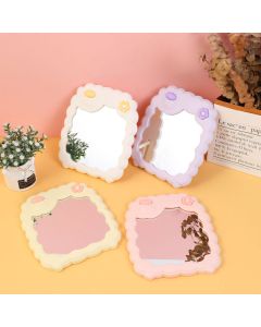 Sheep Wavy Table Mirror