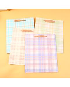 Sweet Plaid Pattern Vertical Gift Bag-S